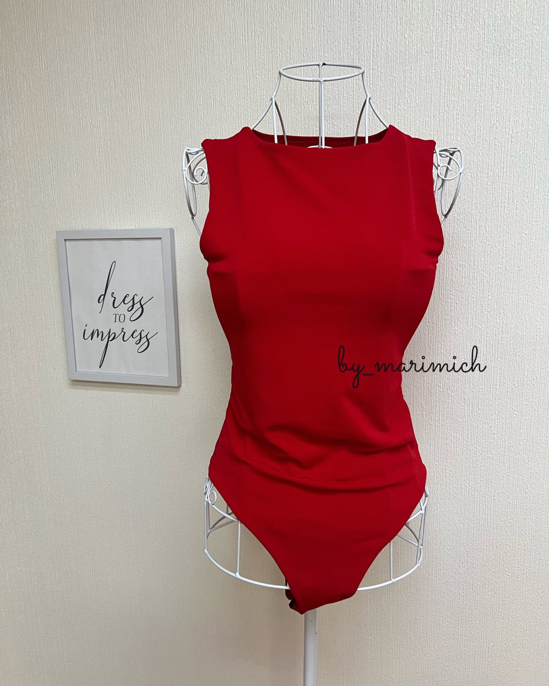 Body dupe zara basic rojo